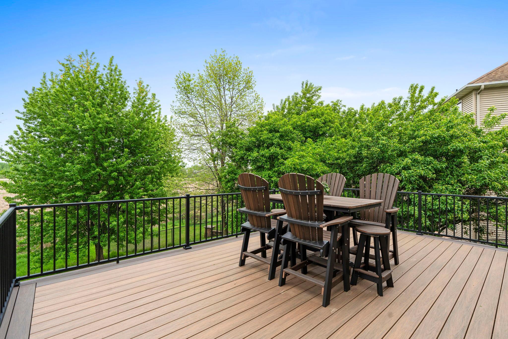 67-web-or-mls-14259 Geneva Ave N-103.jpg