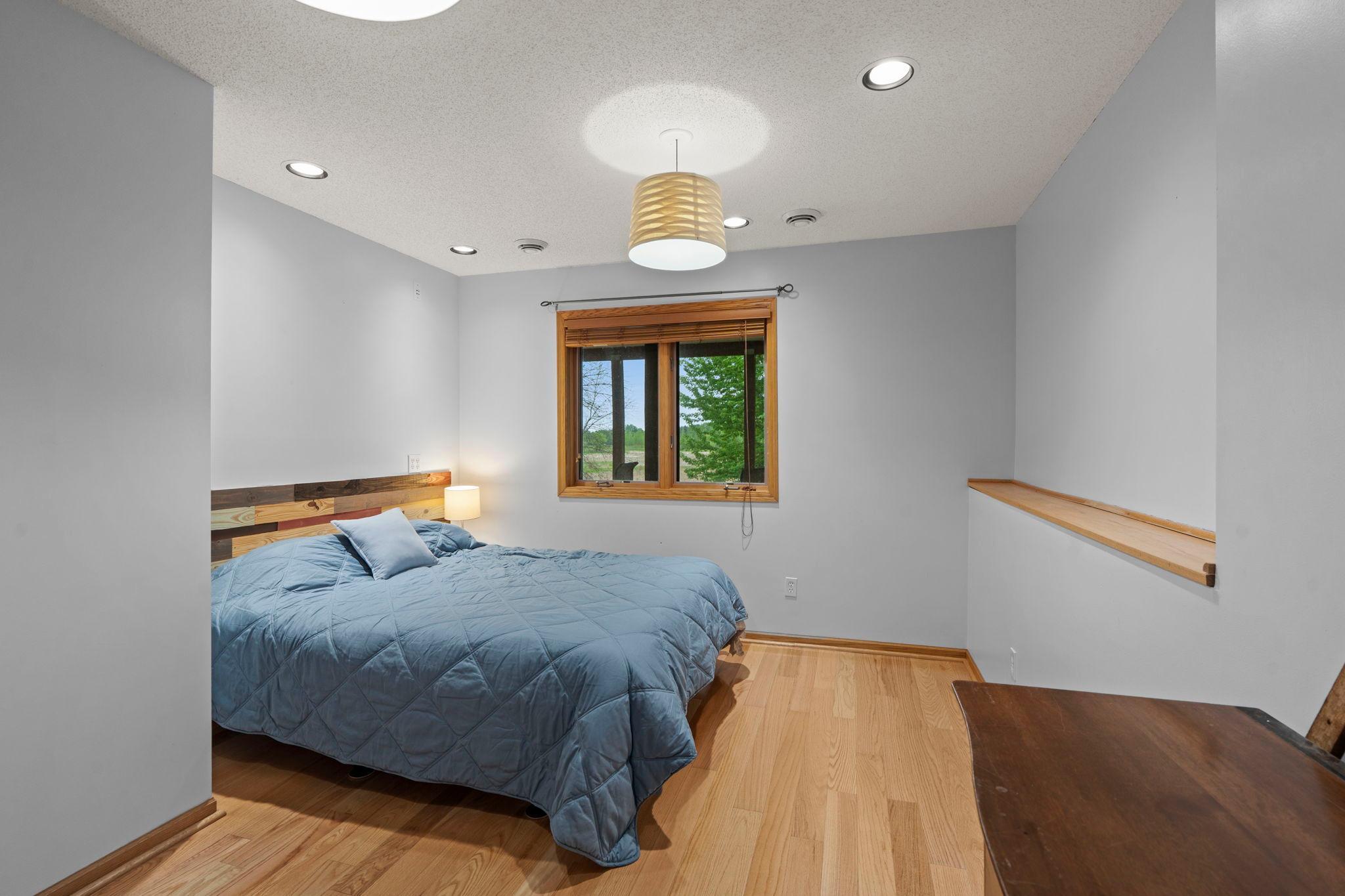 56-web-or-mls-14259 Geneva Ave N-145.jpg