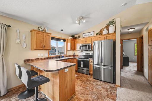 11337 73rd Street NE, Albertville, MN 55301
