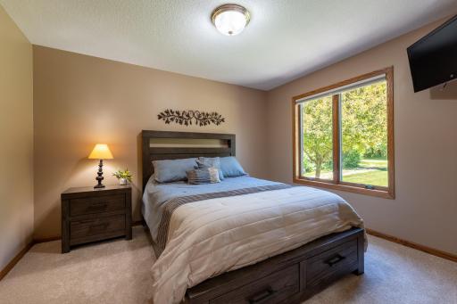 6217 321st Street Way, Cannon Falls, MN 55009