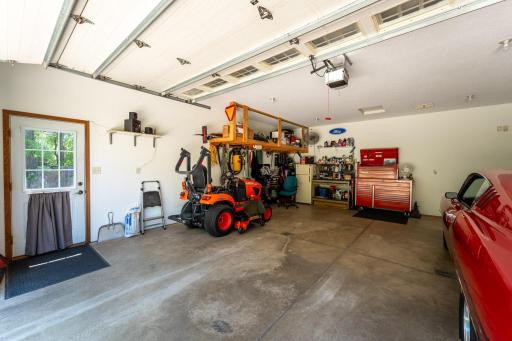 6217 321st Street Way, Cannon Falls, MN 55009