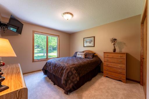 6217 321st Street Way, Cannon Falls, MN 55009