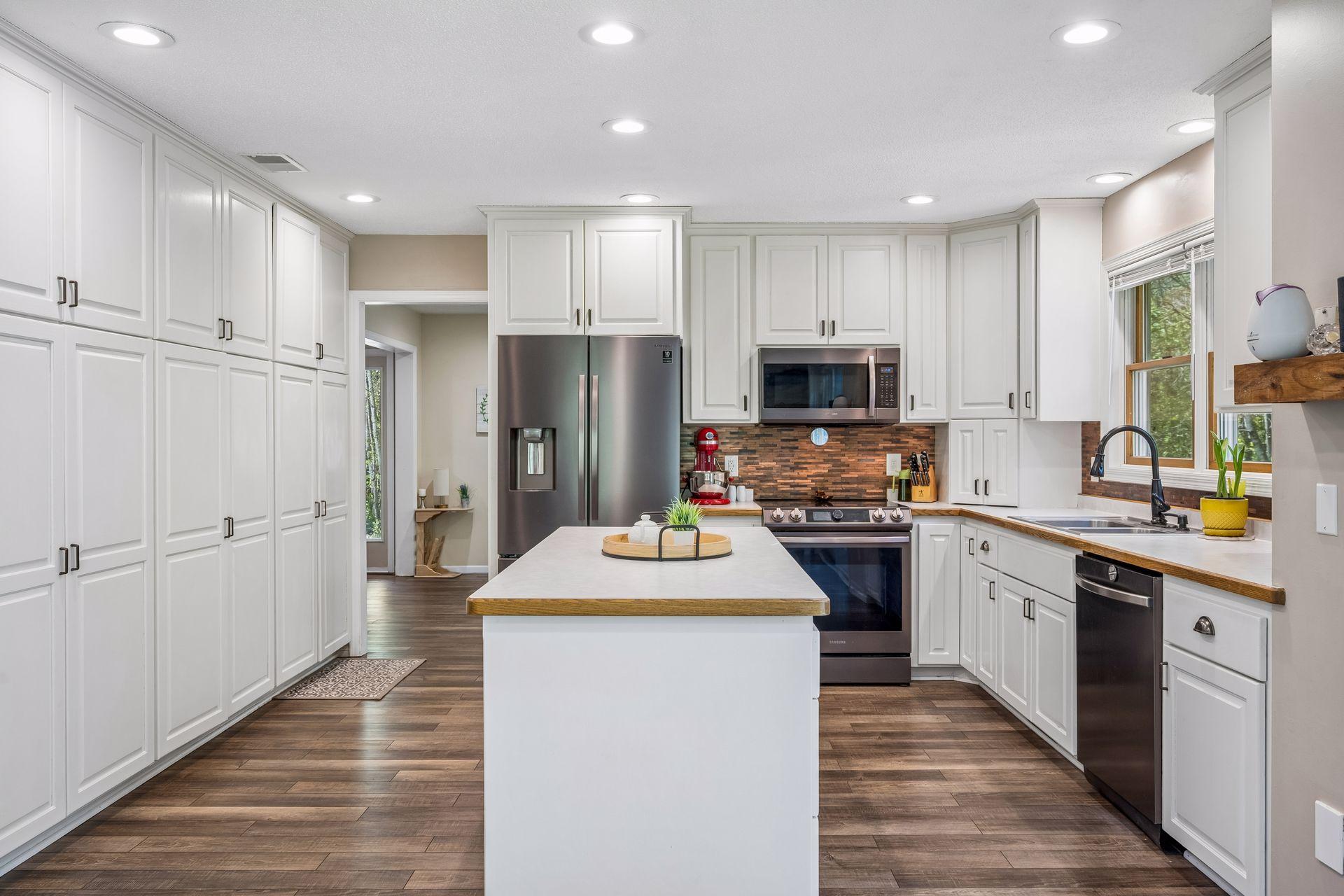 Large wall pantry.