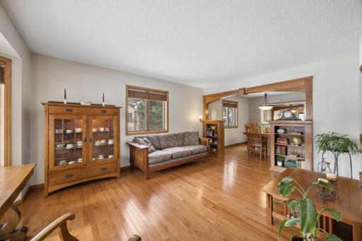 19402 Carson Circle NW, Elk River, MN 55330