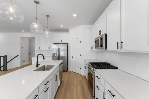4333 132nd Avenue NE, Blaine, MN 55449