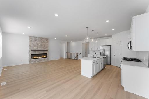 4333 132nd Avenue NE, Blaine, MN 55449