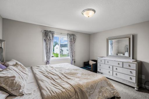 2117 Cleveland Lane S, Cambridge, MN 55008
