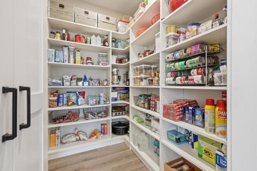 Pantry - Pass-through from Mudroom to Kitchen
