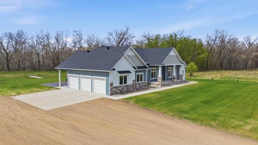 19561 11th Avenue S, Hawley, MN 56549