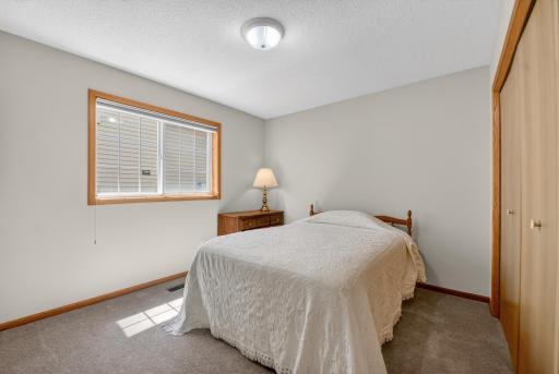 9244 Dunbar Knoll N, Minneapolis, MN 55443