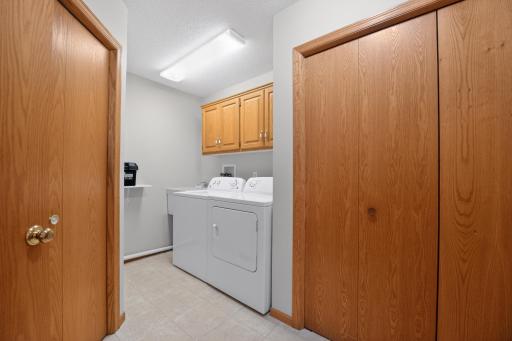 9244 Dunbar Knoll N, Minneapolis, MN 55443