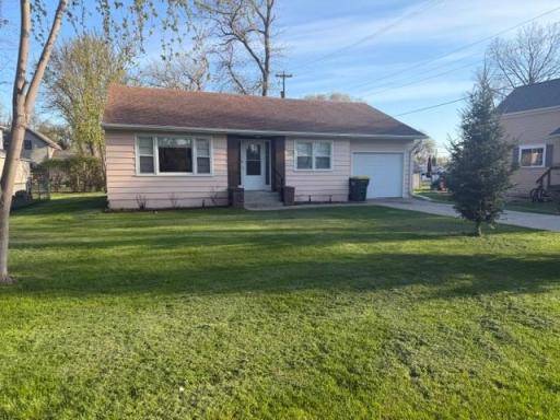 305 W Pacific Avenue, Atwater, MN 56209