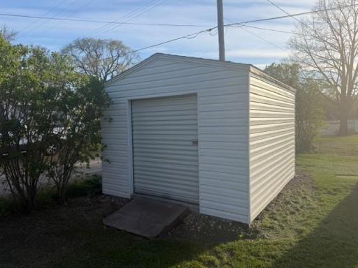 305 W Pacific Avenue, Atwater, MN 56209