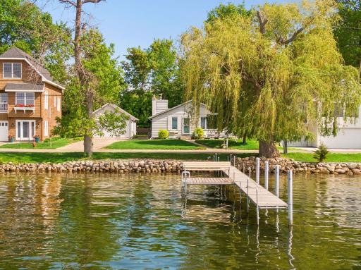 3335 Crystal Bay Road, Wayzata, MN 55391