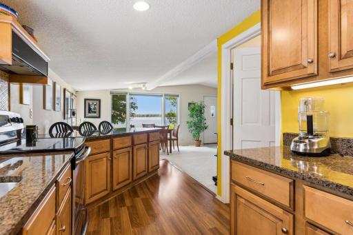 3335 Crystal Bay Road, Wayzata, MN 55391