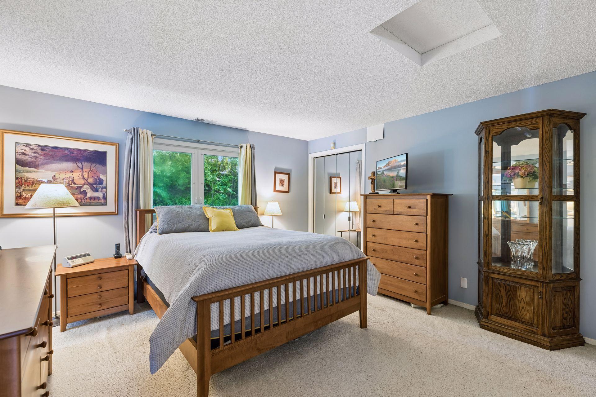 Tranquil Primary (2 closets)