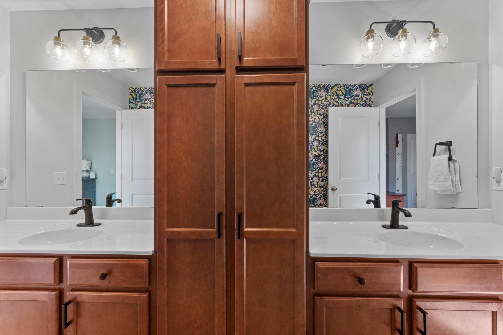 80-web-or-mls-936 Inspiration Pkwy S-470.jpg