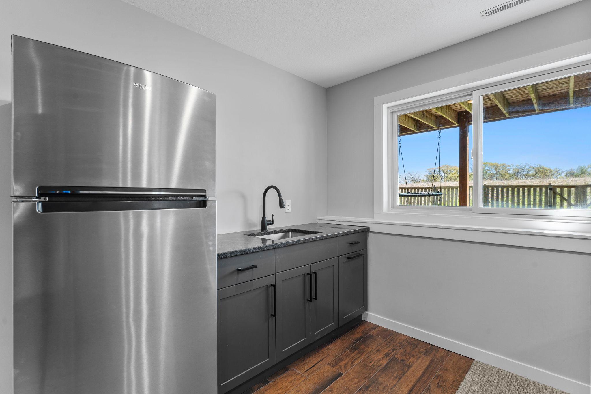 87-web-or-mls-936 Inspiration Pkwy S-505.jpg