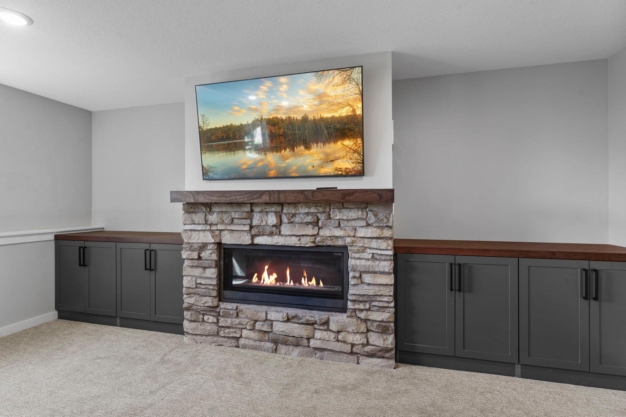 90-web-or-mls-936 Inspiration Pkwy S-520.jpg