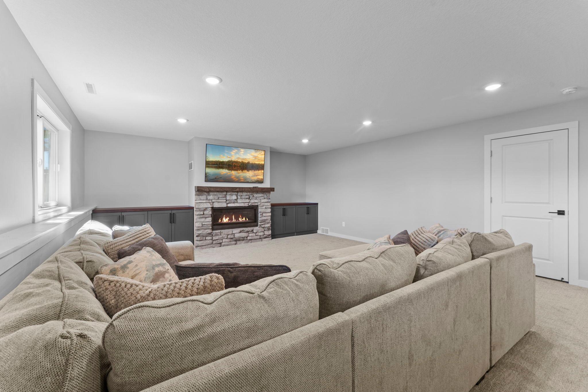 88-web-or-mls-936 Inspiration Pkwy S-510.jpg