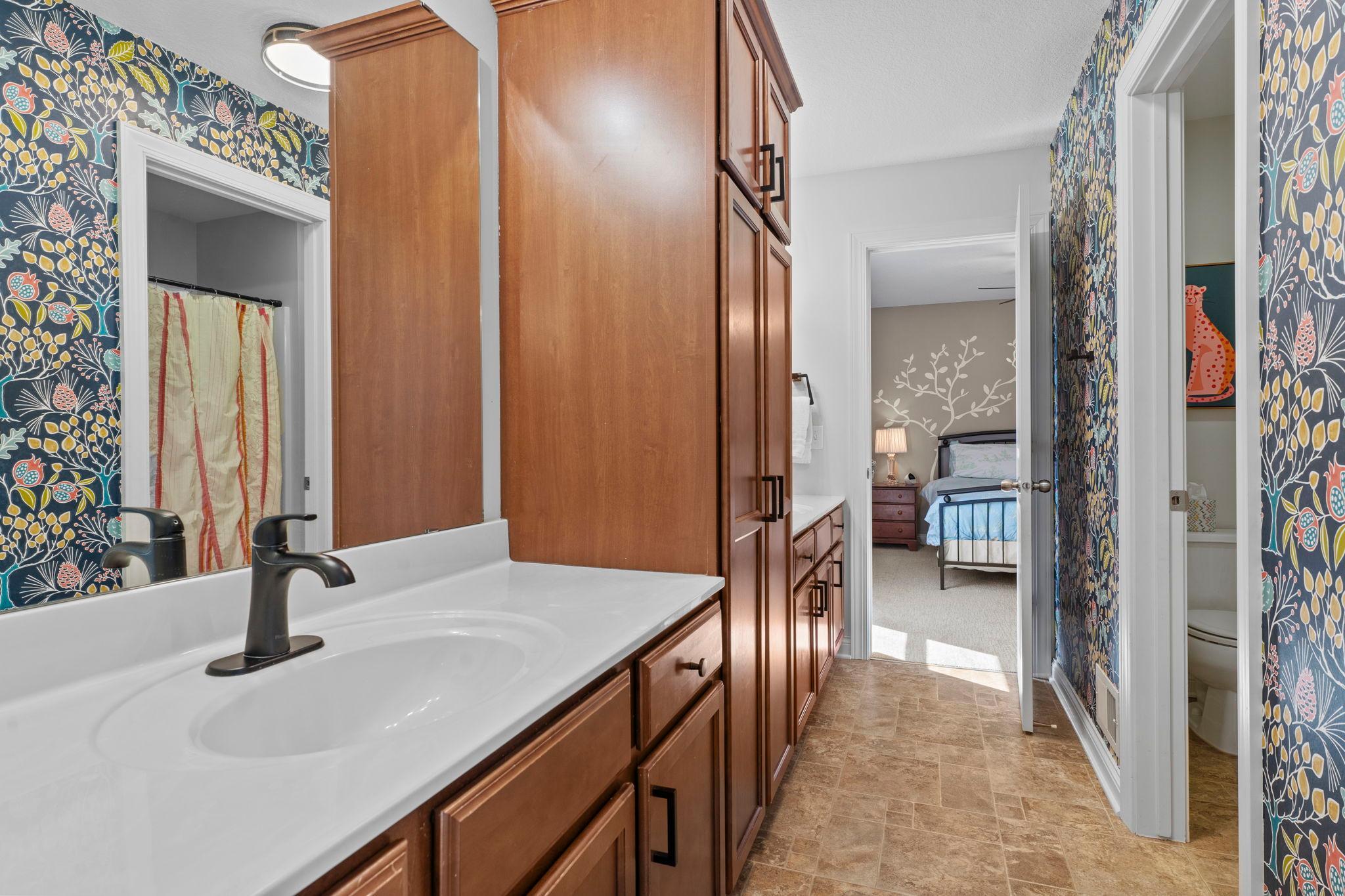 81-web-or-mls-936 Inspiration Pkwy S-475.jpg