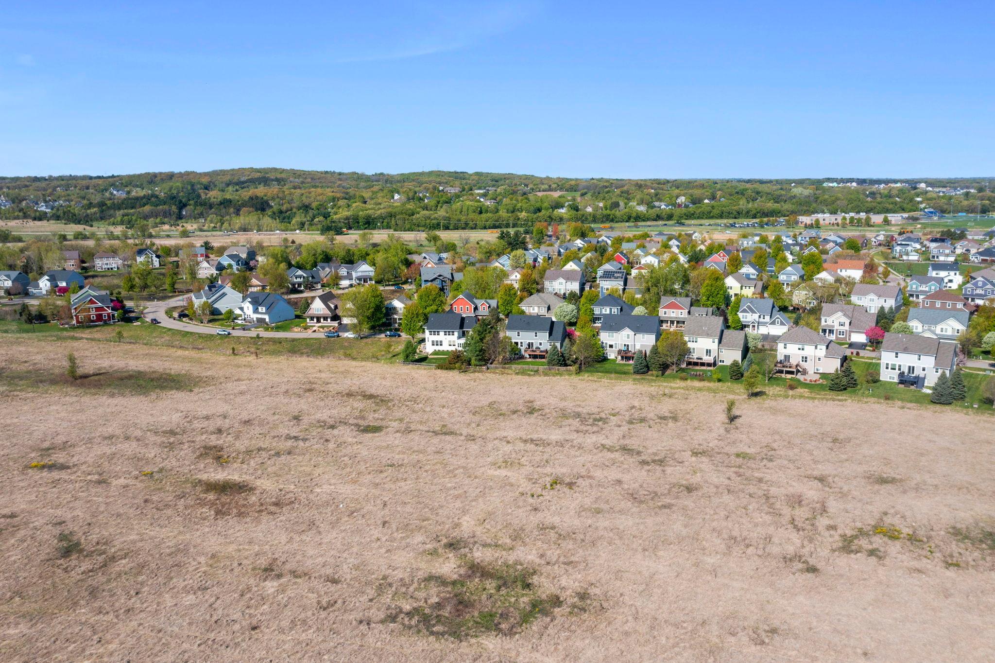 114-web-or-mls-936 Inspiration Pkwy S-53.jpg