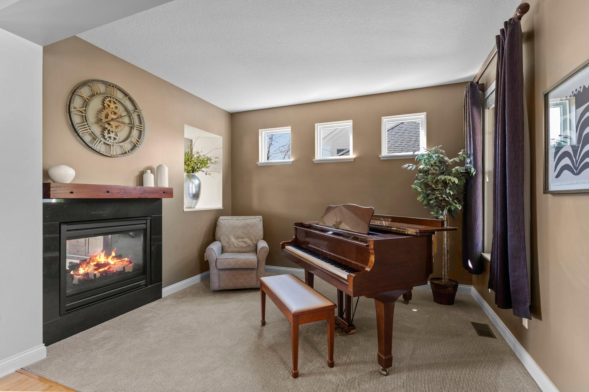 29-web-or-mls-936 Inspiration Pkwy S-215.jpg