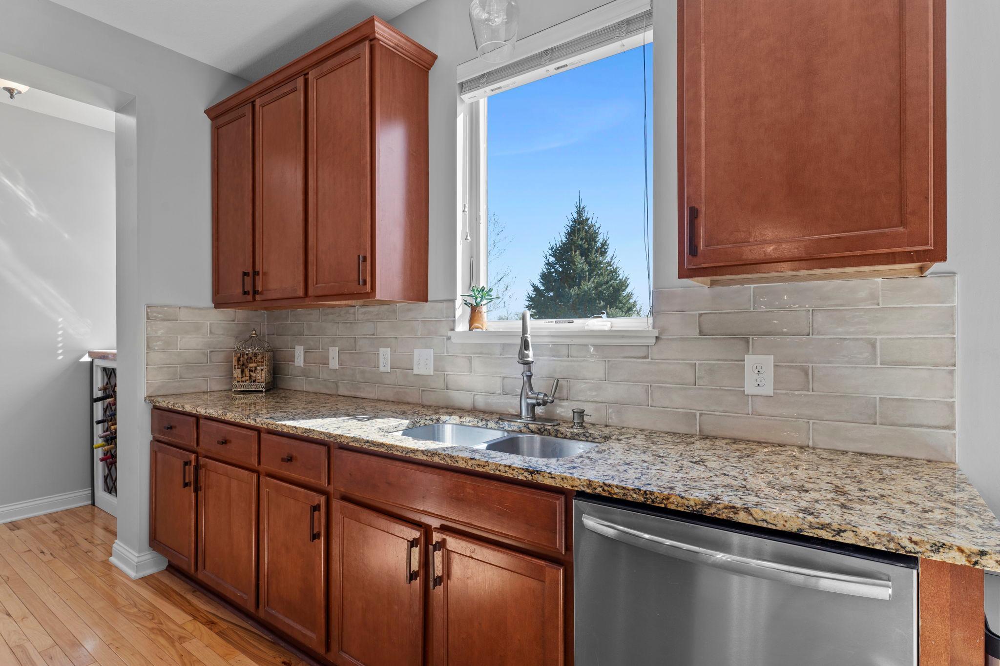45-web-or-mls-936 Inspiration Pkwy S-295.jpg