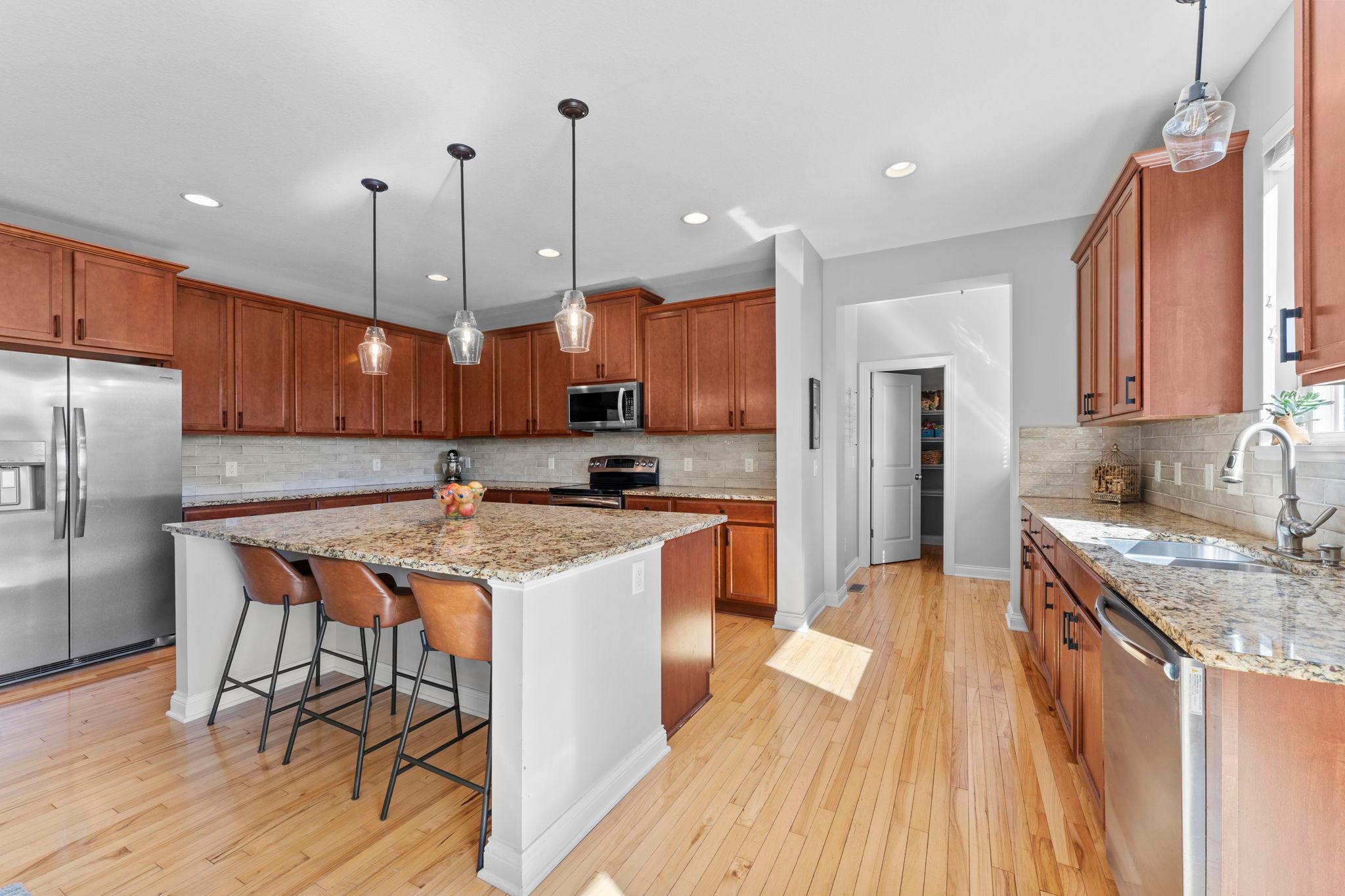44-web-or-mls-936 Inspiration Pkwy S-290.jpg