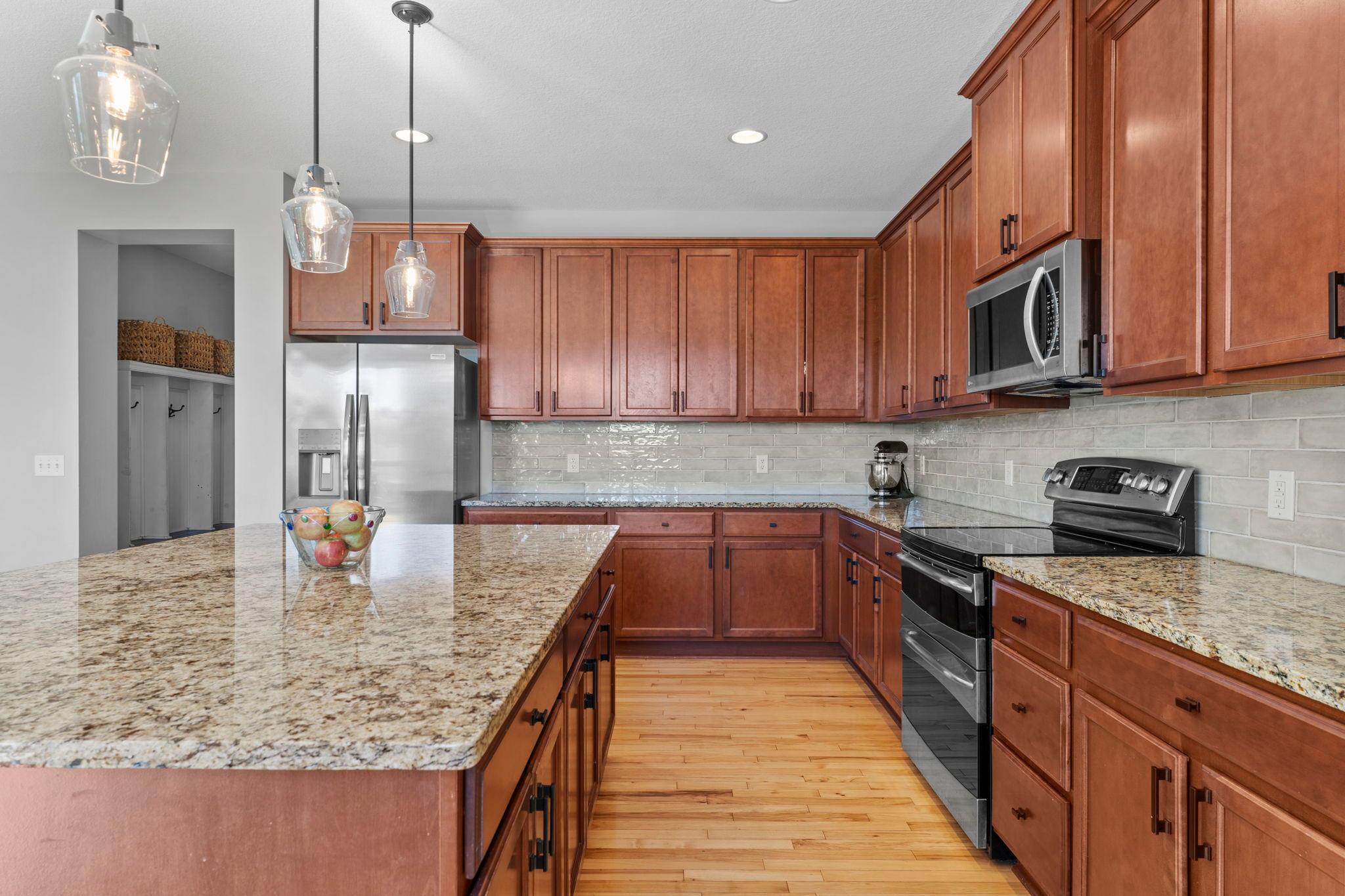 46-web-or-mls-936 Inspiration Pkwy S-300.jpg