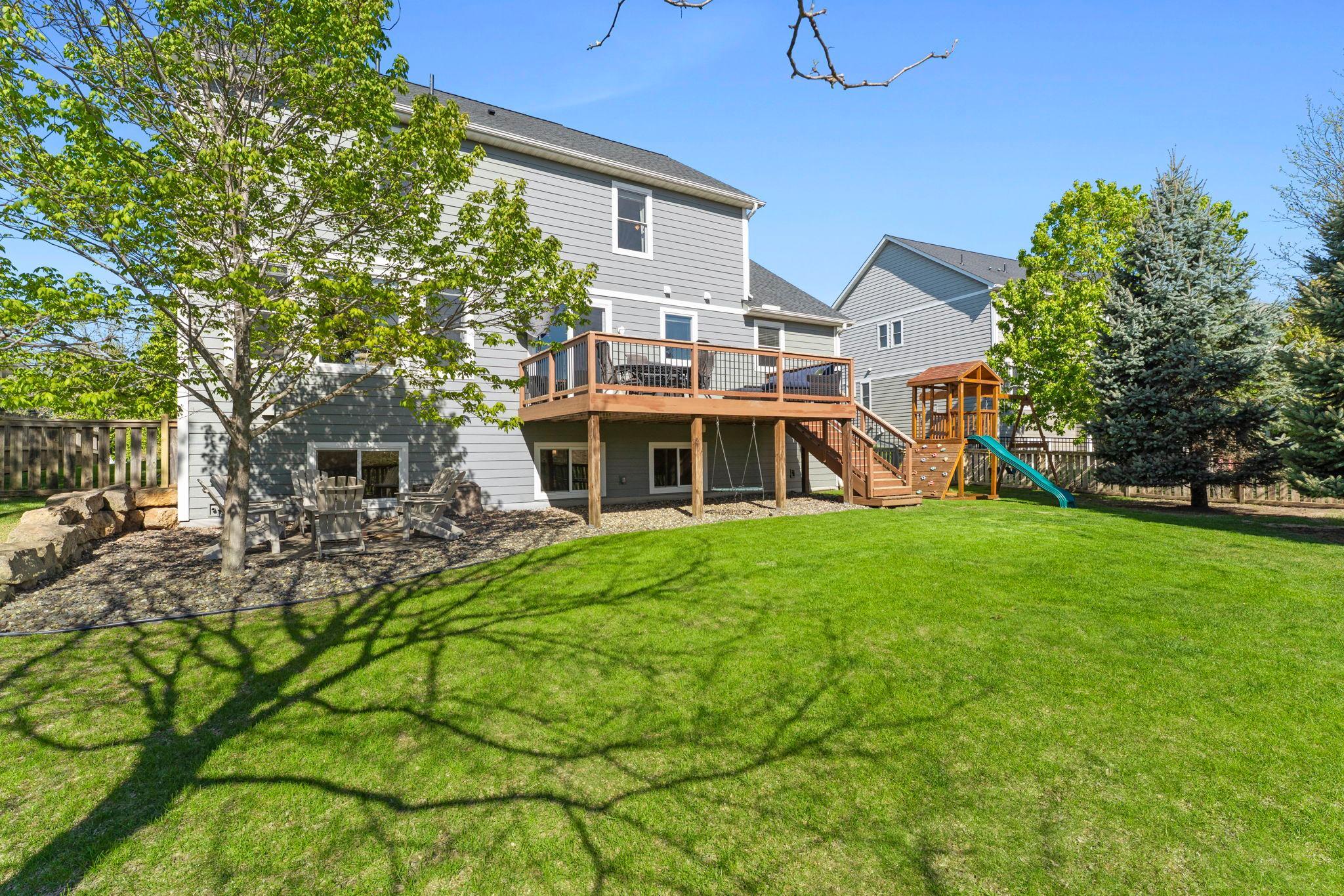 109-web-or-mls-936 Inspiration Pkwy S-128.jpg