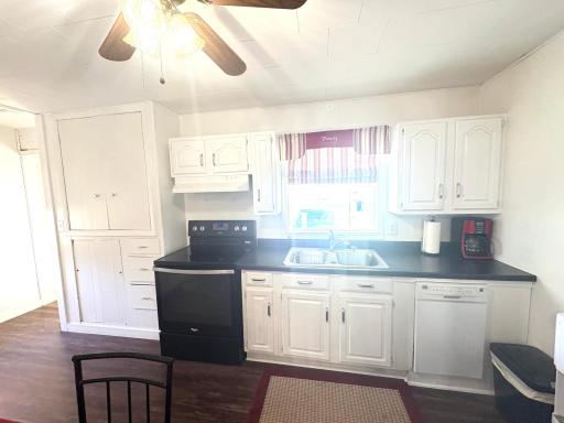 871 7th Street, Dawson, MN 56232