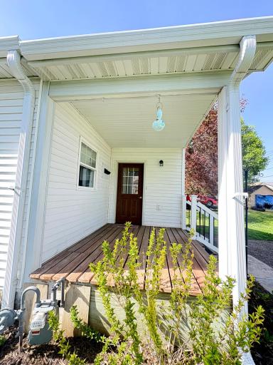 871 7th Street, Dawson, MN 56232