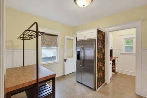 3907 2nd Avenue S, Minneapolis, MN 55409