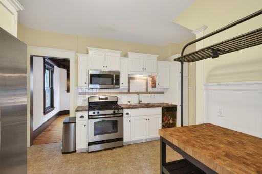 3907 2nd Avenue S, Minneapolis, MN 55409