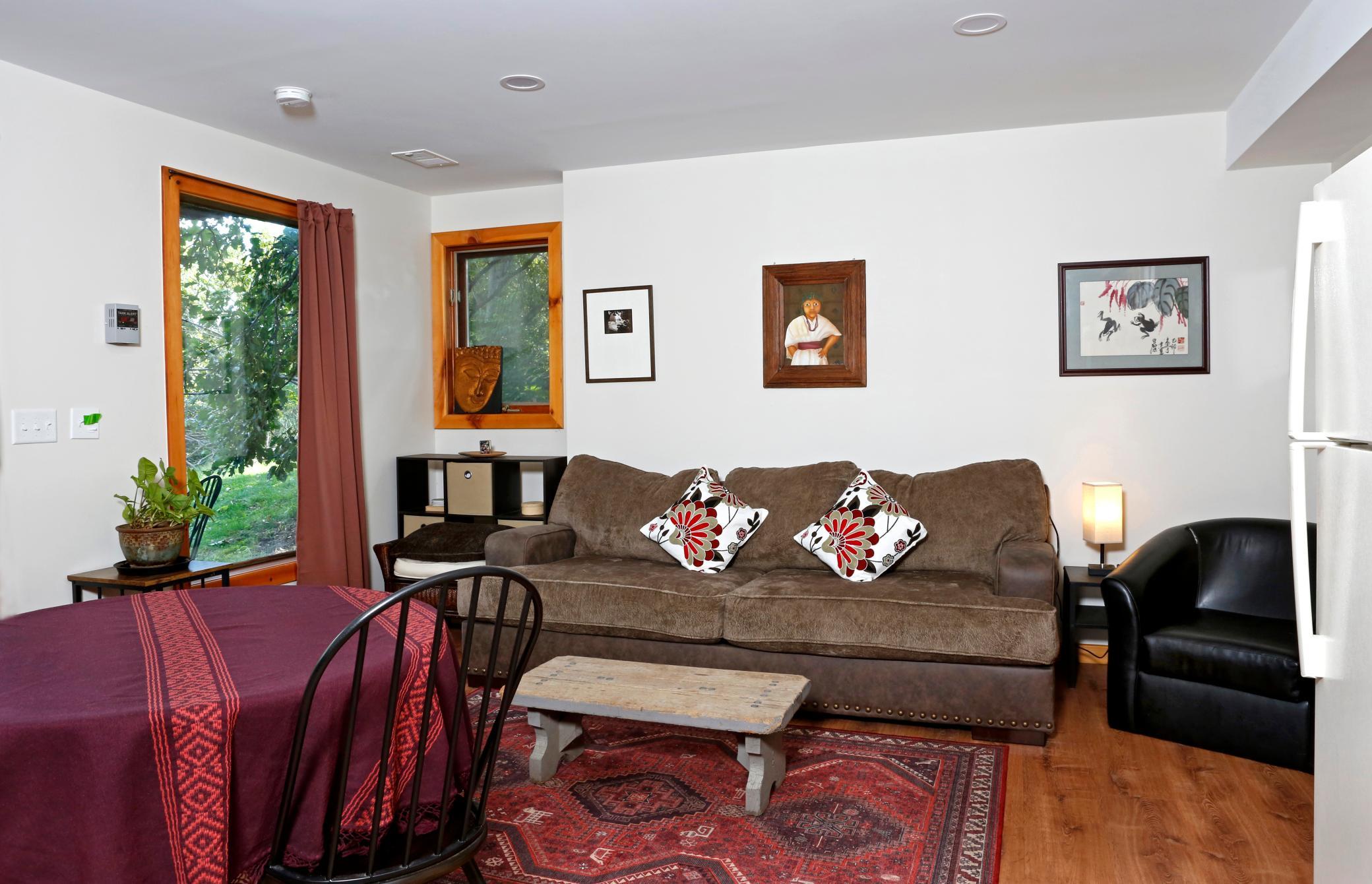 LL Guest suite