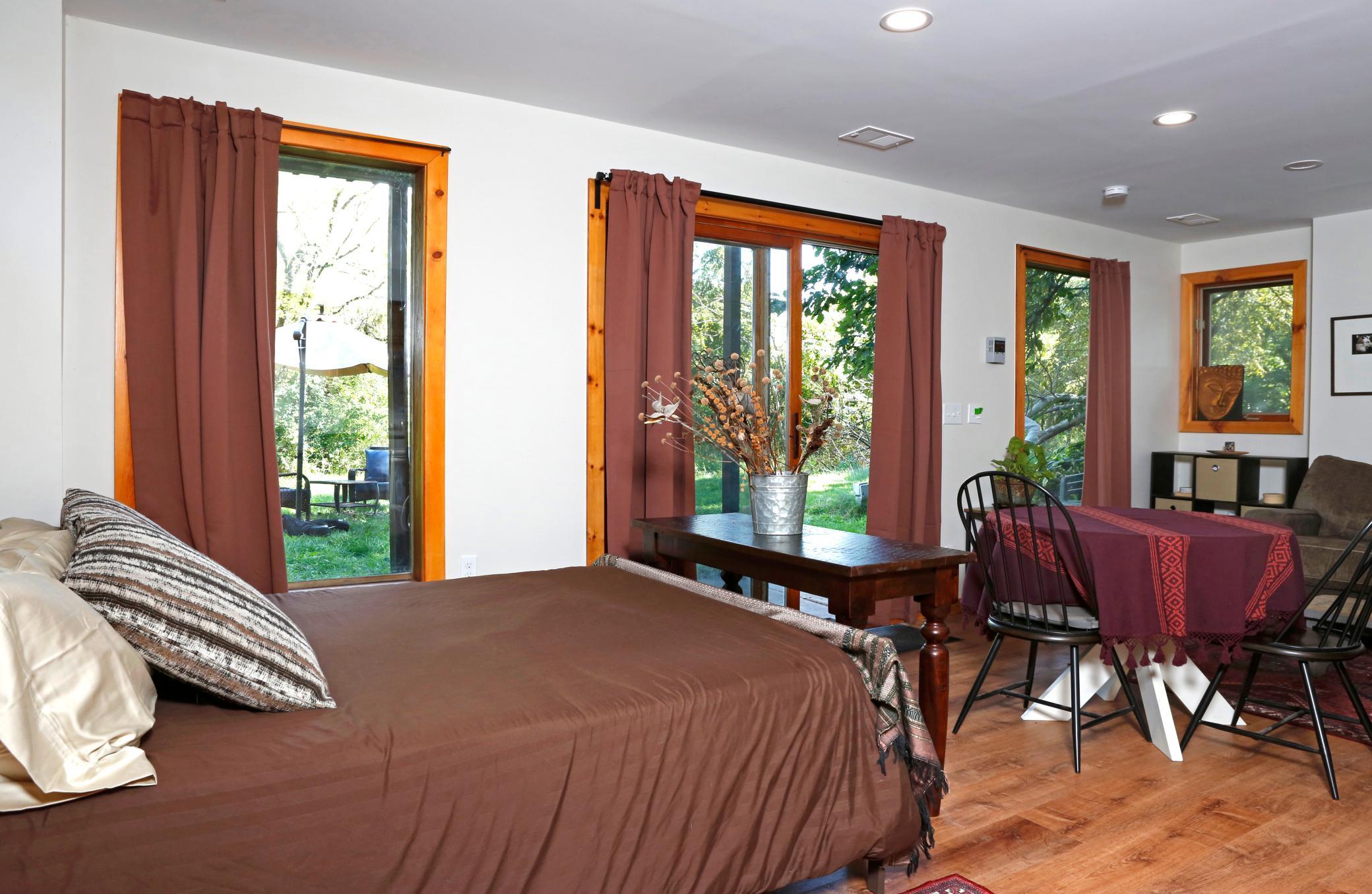 LL Guest suite