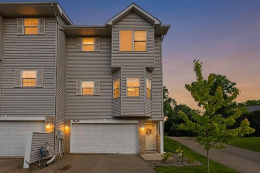 14149 43rd Avenue N, Minneapolis, MN 55446
