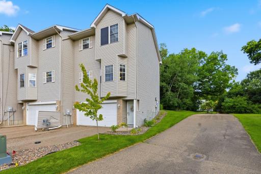 14149 43rd Avenue N, Minneapolis, MN 55446