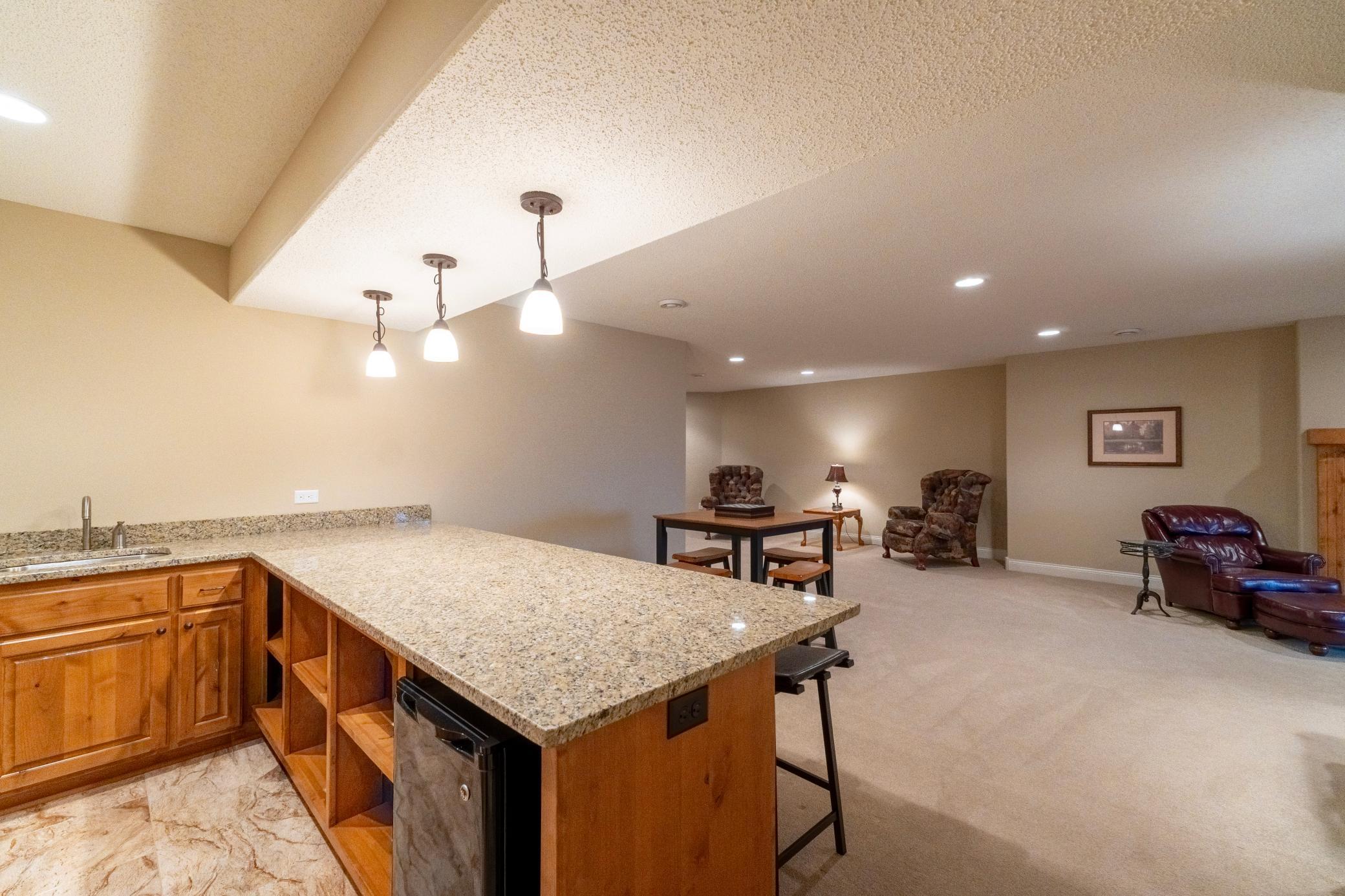 Wet bar - Lower level