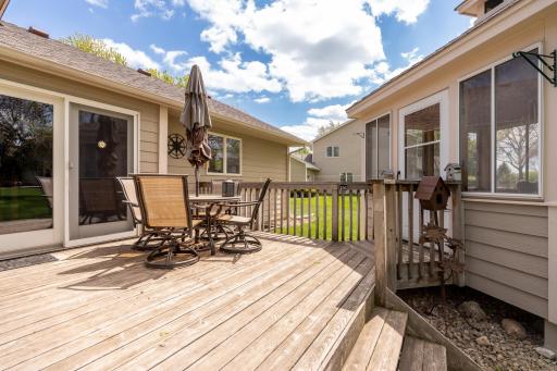 1209 Sunflower Circle S, Shakopee, MN 55379