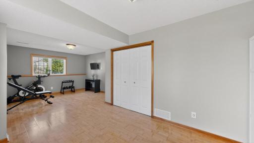 5208 Pinehurst Lane NW, Rochester, MN 55901