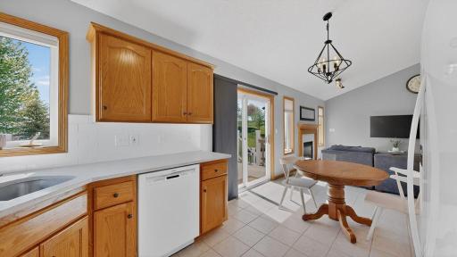 5208 Pinehurst Lane NW, Rochester, MN 55901