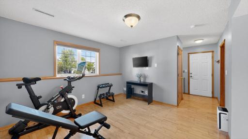 5208 Pinehurst Lane NW, Rochester, MN 55901