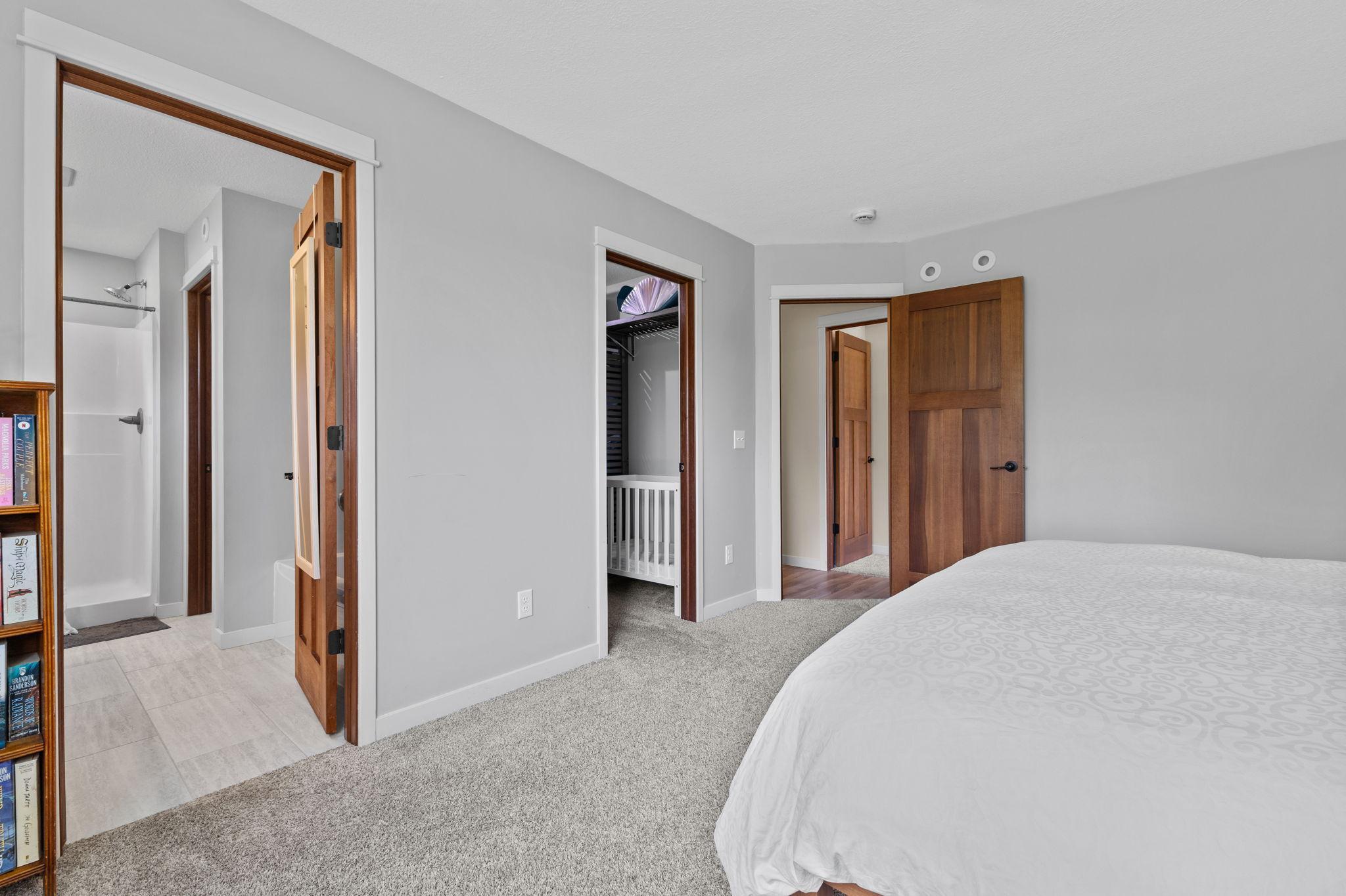 Full primary suite