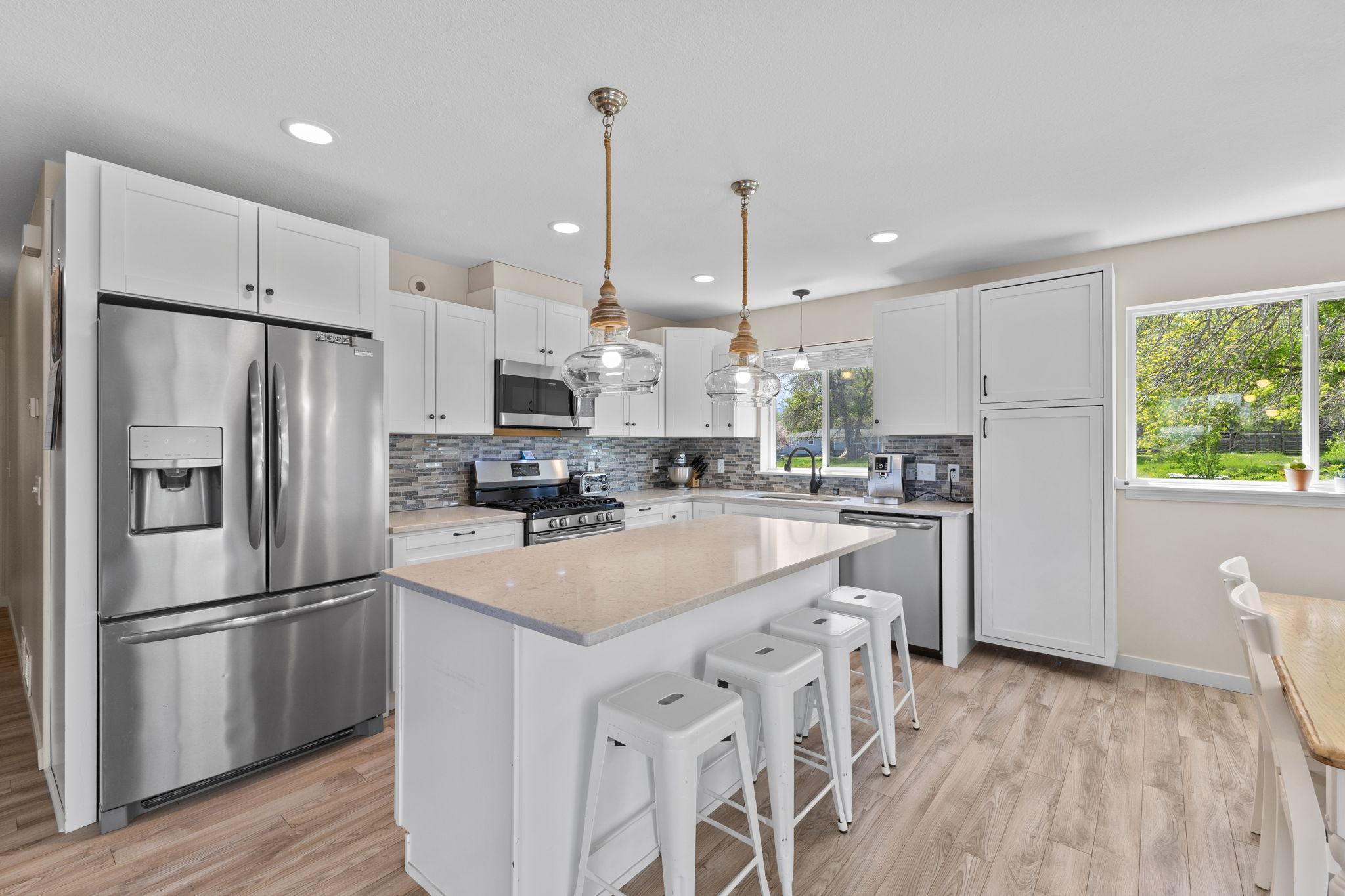 Kitchen center-island
