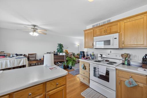 746 Baylee Place SW, Pine Island, MN 55963