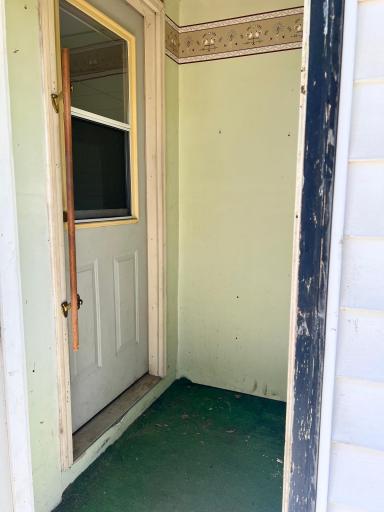 316 Central Avenue, Madison, MN 56256