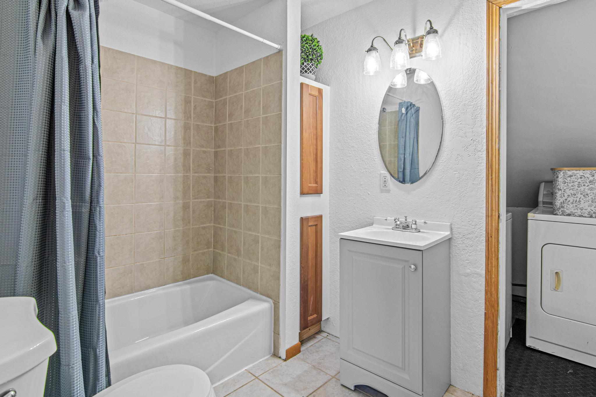 3236 N James Ave, Minneapolis-32.jpg