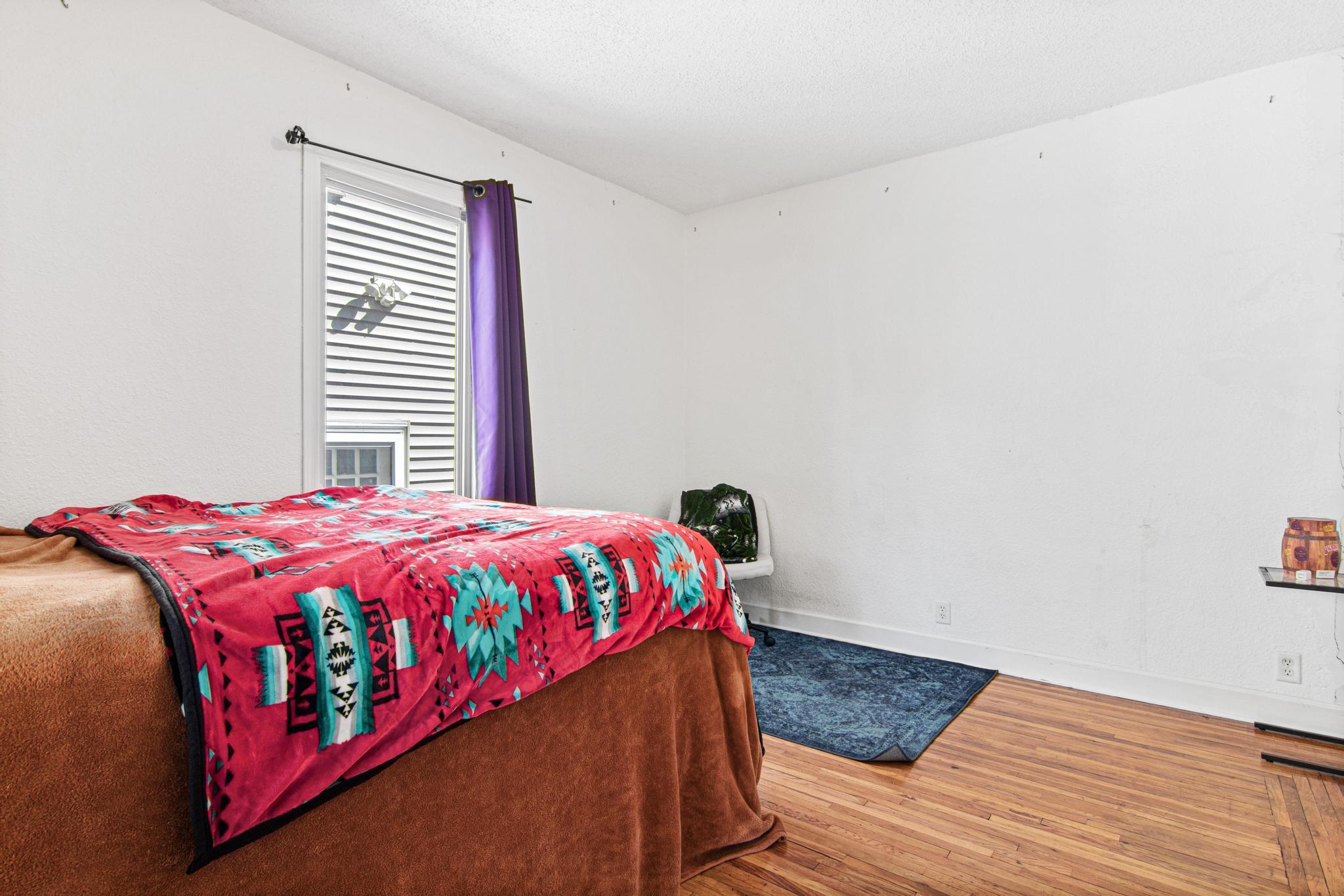 3236 N James Ave, Minneapolis-14.jpg